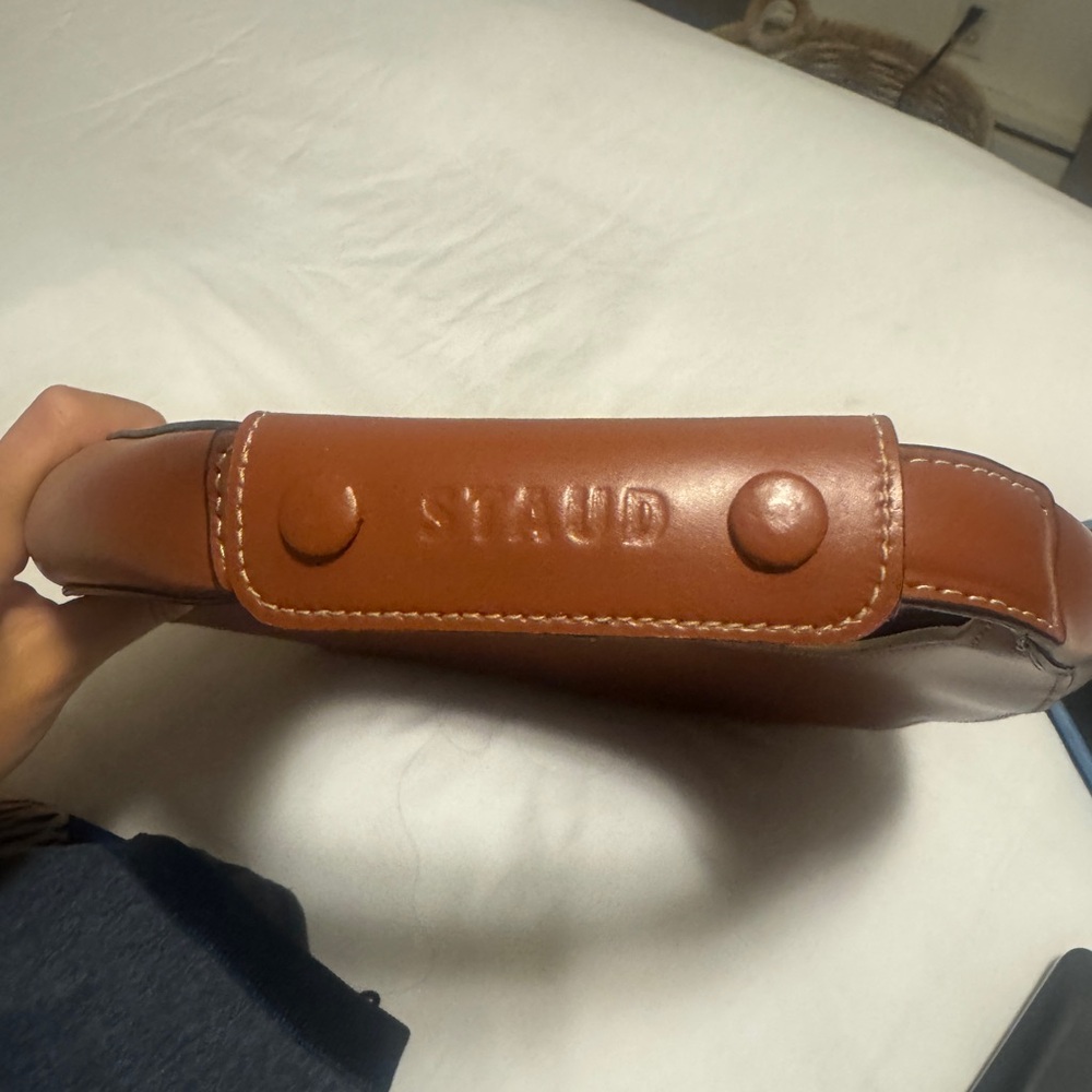 STAUD Rich Tan Shoulder Bag moon leather tote - Picture 2 of 7